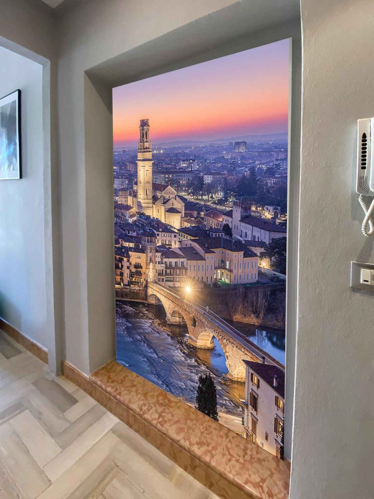 Residenza Duomo3 - Apartments Верона Экстерьер фото