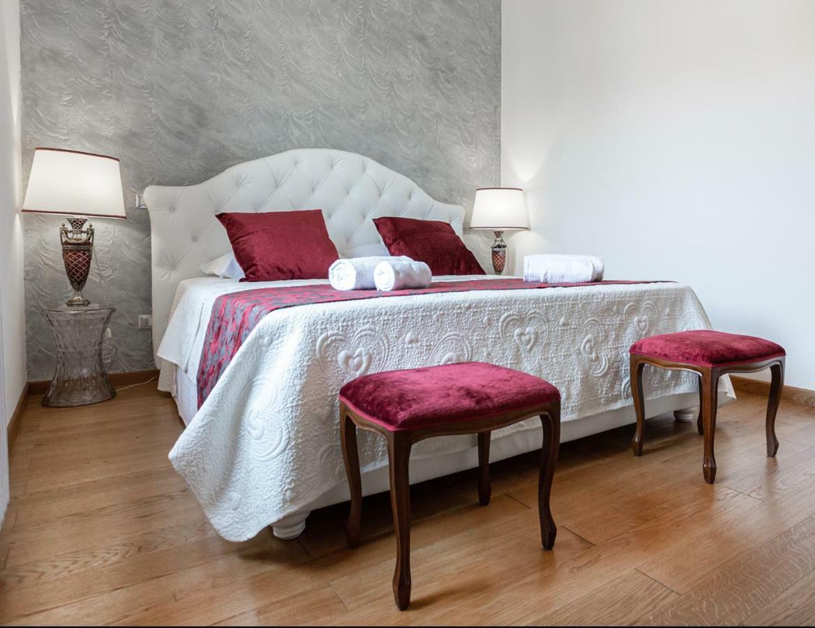 Residenza Duomo3 - Apartments Верона Экстерьер фото
